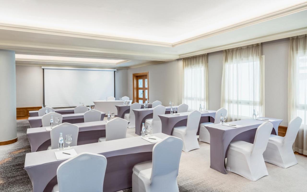 Moevenpick Hotel